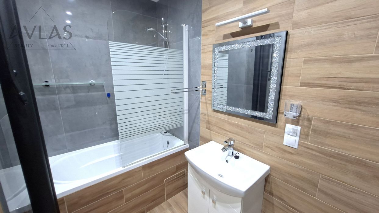 Kompletne zrekonštruovaný a zariadený 1-izbový byt v širšom centre mesta — 10