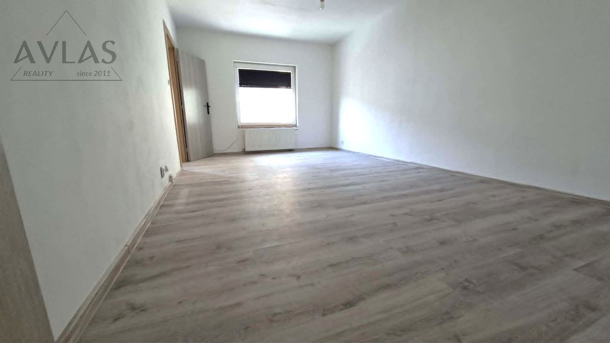 Bezbariérový 1-izbový byt (40 m²) po čiastočnej rekonštrukcii – Sekčov — 5