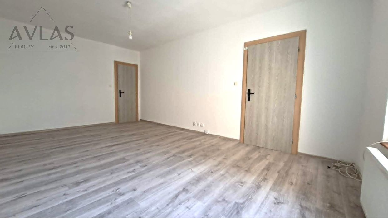 Bezbariérový 1-izbový byt (40 m²) po čiastočnej rekonštrukcii – Sekčov — 6