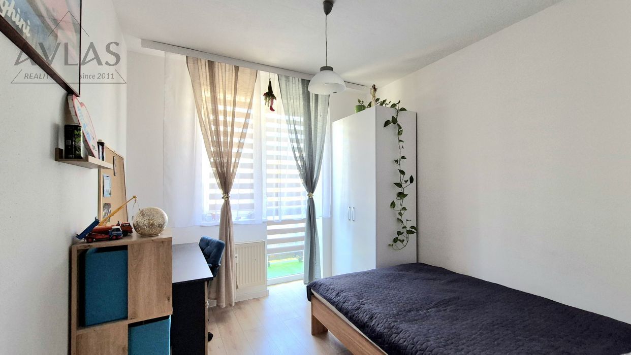 Ponúkame na prenájom moderný 3. izbový byt s dvomi balkónmi. — 4